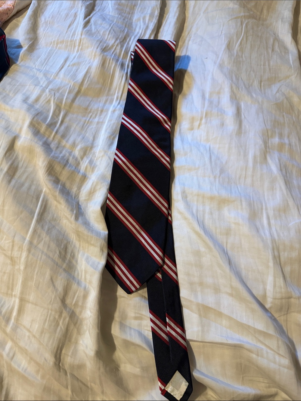 Brooks Brothers silk tie navy and red striped